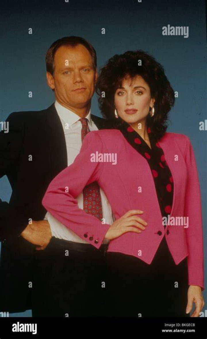HUNTER (TV) FRED DRYER, STEPHANIE KRAMER HUNR 004 Stock Photo Alamy
