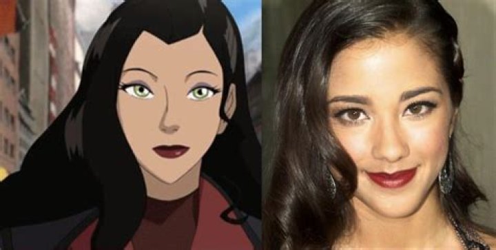 I turned Seychelle Gabriel into Asami Sato since the original pic's