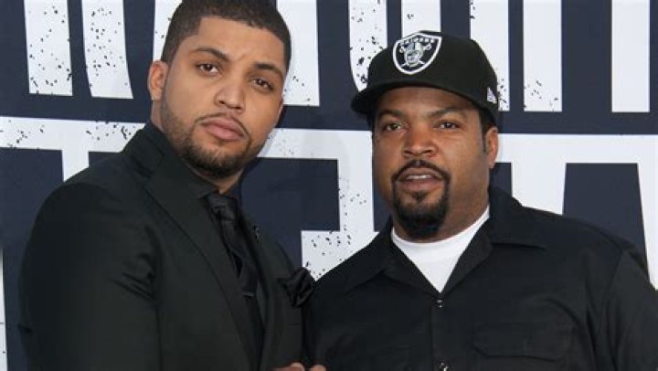 Ice Cube and son enjoy being 'Straight Outta Compton' in exclusive clip