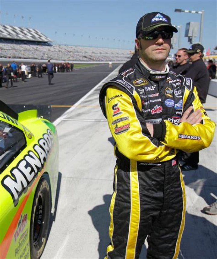 In Nascar, Paul Menard Is the Surprise of 2011 The New York Times