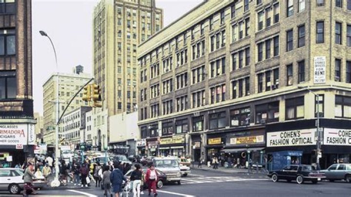 In the 1990s, New York&rsquo;s Nightlife Found a New Beat The New York Times