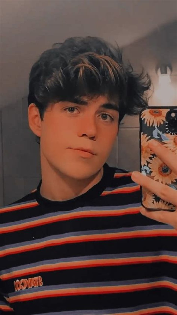 Insta story benji krol 3 Just Beautiful Men, Beautiful People, Alien