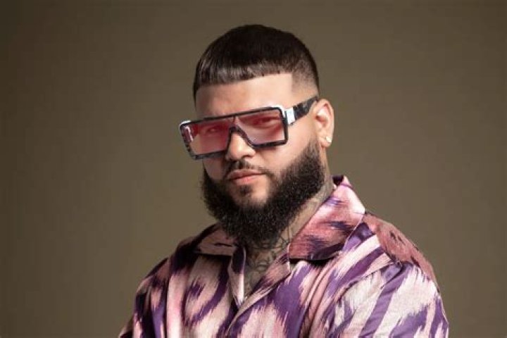 Interview With Puerto Rican Reggaeton Singer Farruko Miami New Times