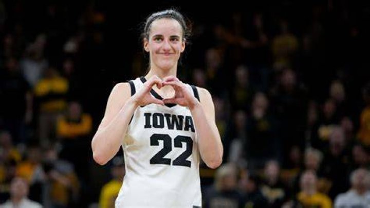 Iowa Basketball Caitlin Clark named Preseason Player of the Year