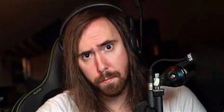 Is Asmongold in a relationship in 2023? WIN.gg