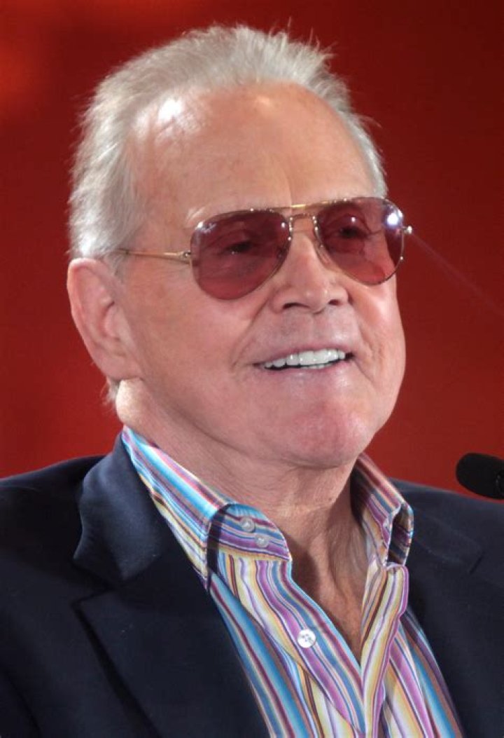 Is Lee Majors Still Alive How Many Times Did He Marry? Unleashing