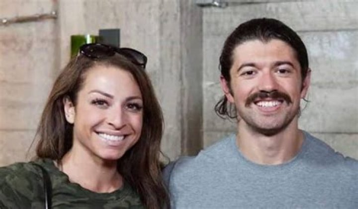 Is Leila Hormozi A Man? Sexuality Partner And Surgery Update