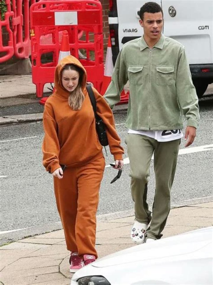 Is Mason Greenwood Girlfriend Harriet Robson Pregnant?