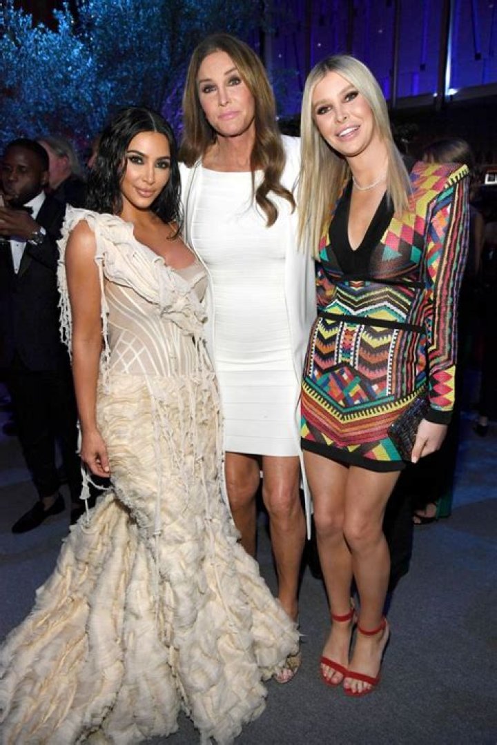 Is Sophia Hutchins Transgender? Her Gender Revealed. Gay Celebrities