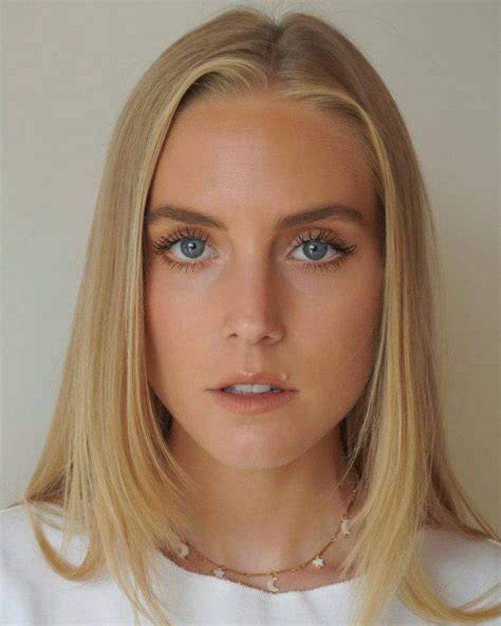 Isabella Grace