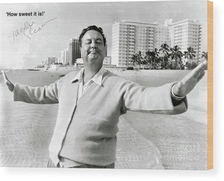 Jackie Gleason Memorial, LifeTimeline LifePosts