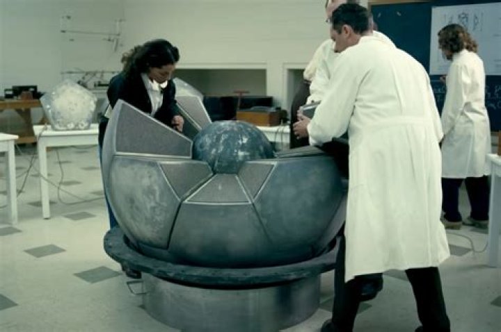 Jackie Oppenheimer: Pioneering Physicist And Architect Of The Atomic Bomb