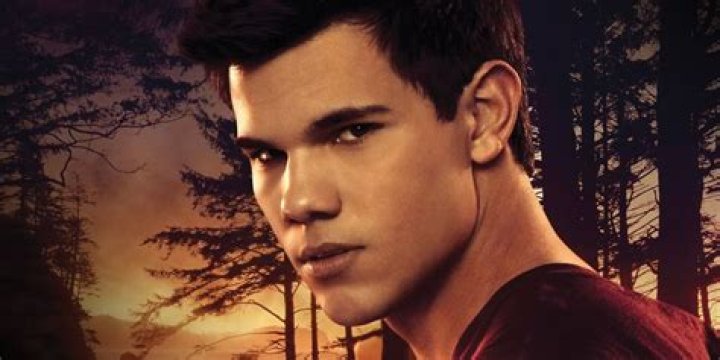 Jacob Black Twilight Character Poll POPSUGAR Entertainment Photo 4