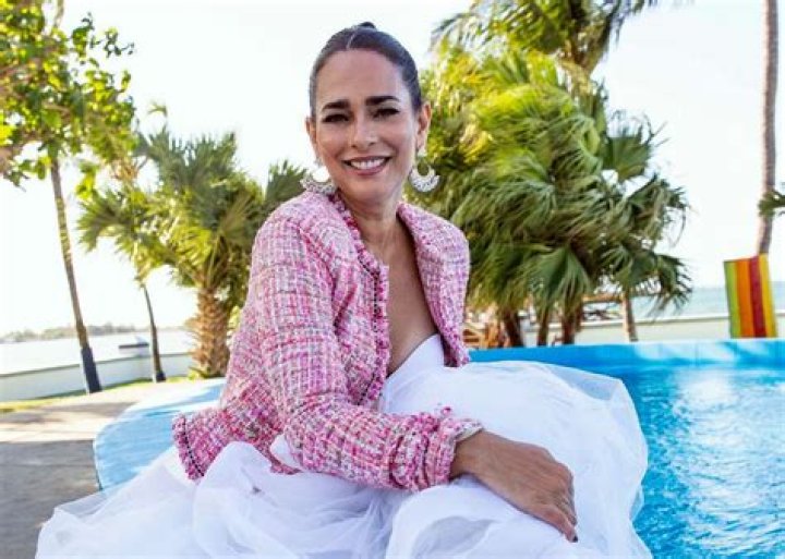 Jacqueline Arenal Farr&eacute;
