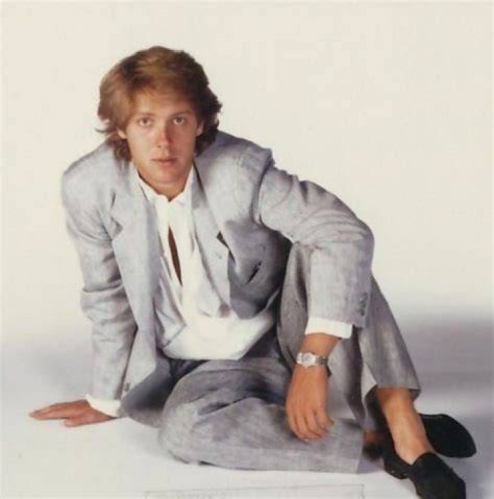 James Spader photoshoot for Pretty In Pink (1986). r/OldSchoolCool