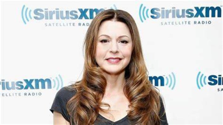 Jane Leeves bio age, height, husband, children, Benny, Frasier, and