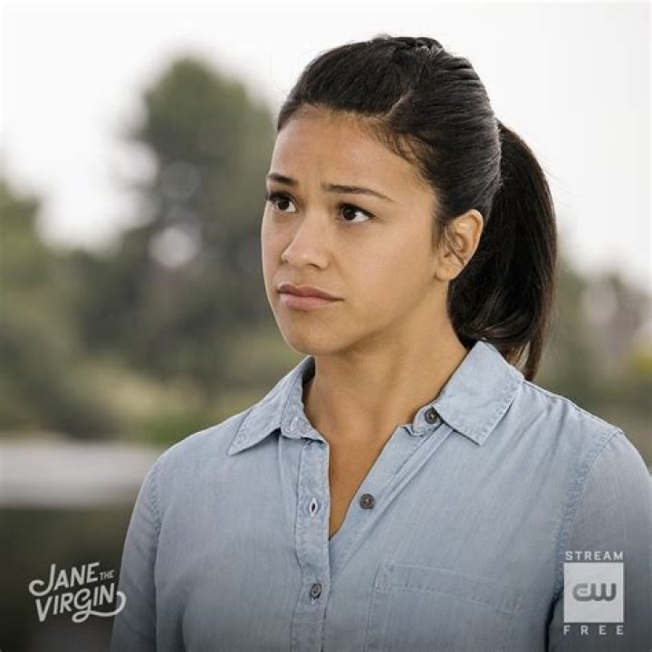 Jane the Virgin Star Gina Rodriguez Is Dating Ben Schwartz Rivira Blog