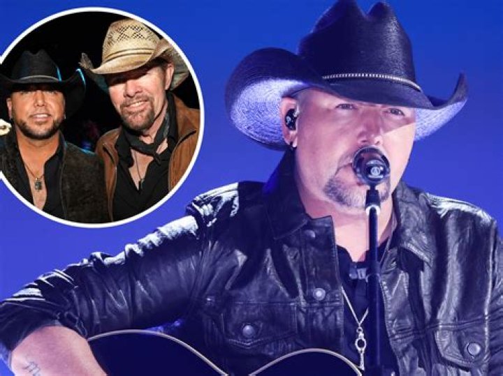 Jason Aldean performs Toby Keith tribute at ACM Awards with moving