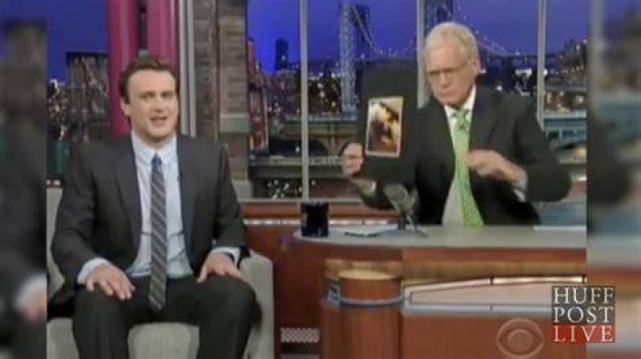 Jason Segel Shows Off Weight Loss In Raunchy Trailer for "Sex Tape