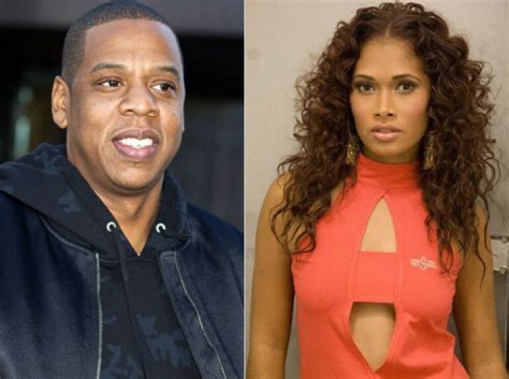 JayZ et Shenelle Scott en couveture de Hip Hop Weekly en 2007