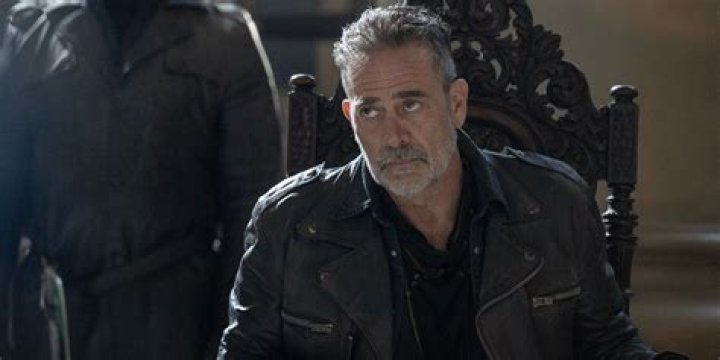 Jeffrey Dean as Negan in 7x08 'Hearts Still Beating' Negan