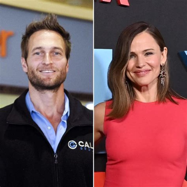 Jennifer Garner & John Miller Back Together Report Hollywood Life