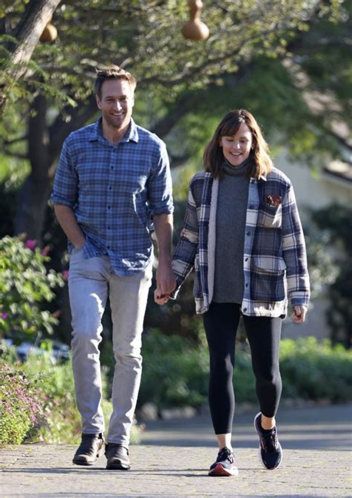 Jennifer Garner And James Garner's Connection Explored