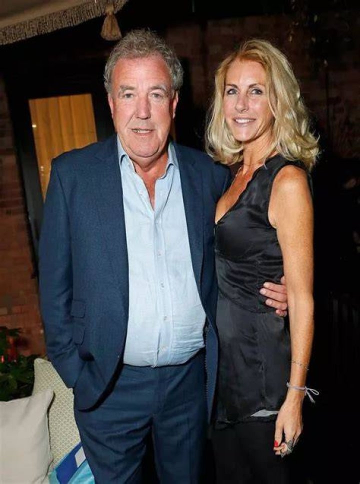 Jeremy Clarkson with his wife and daughter, 1996 r/OldSchoolCool