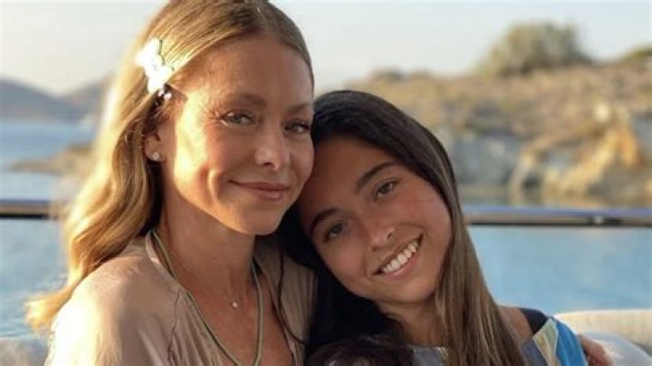 Jeric Raval&rsquo;s daughter Vanessa addresses rumors surrounding