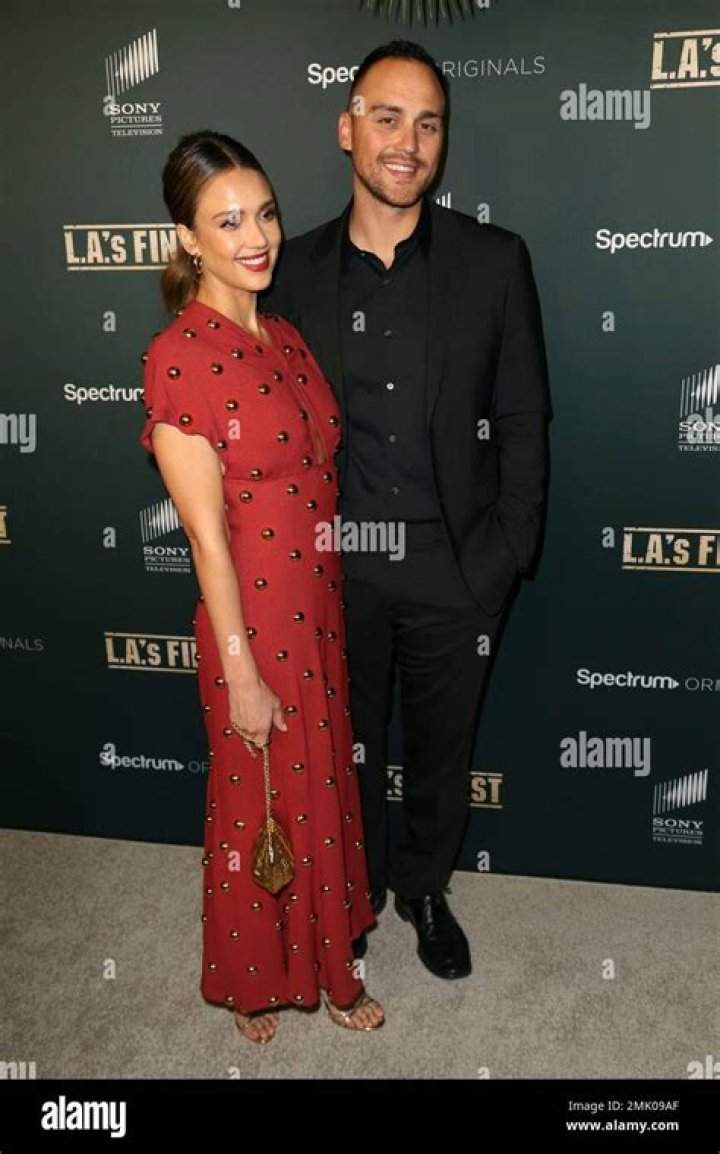 Jessica Alba Brother