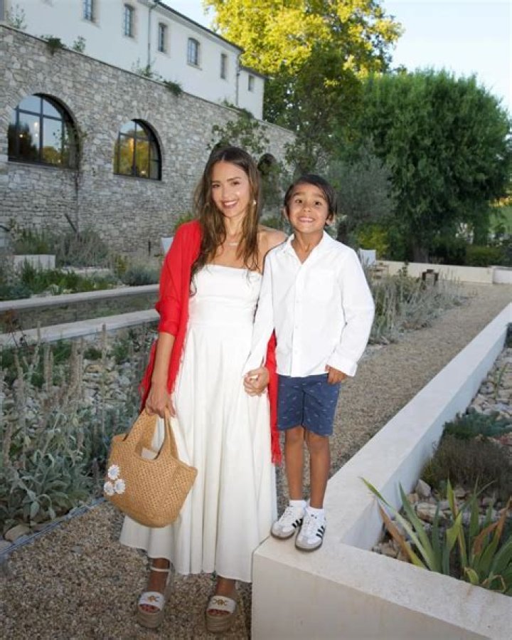 Jessica Alba son Hayes Warren Photos,Images,Gallery 80626
