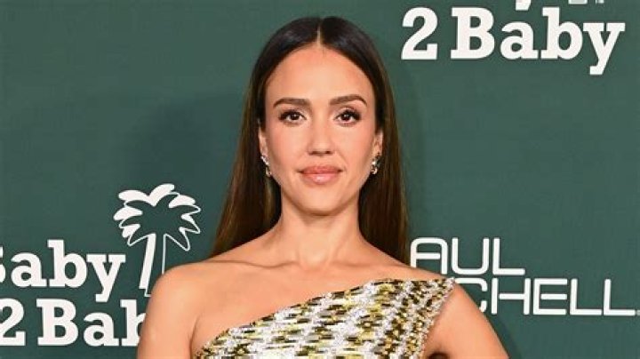 Jessica Alba Talks Better Sleep, Getting Out of a Funk, and Postpartum