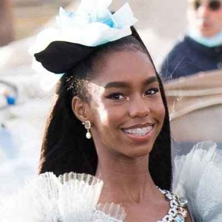 Jessie James Combs Bio, Age, Net Worth, Career, Single, Facts