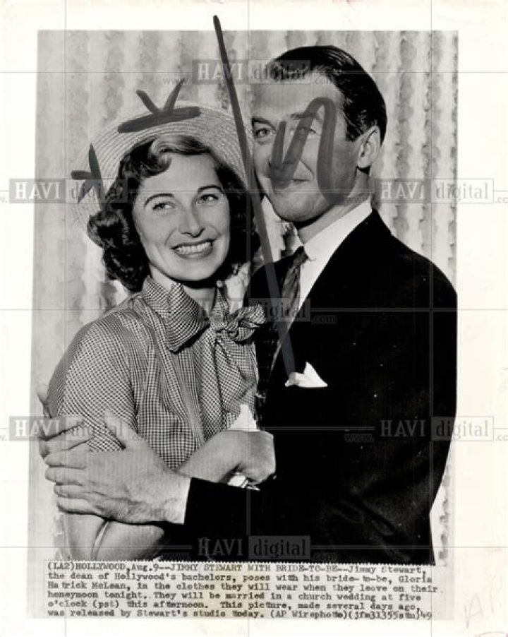 jimmie and gloria stewart Vintage movie stars, Movie stars, Hollywood