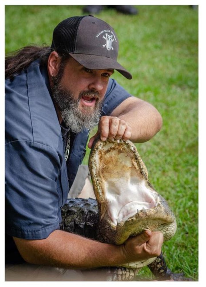 Jimmy Riffle Bio, Wiki, Age, Birthday, Height, Family, Fiancee, Gator