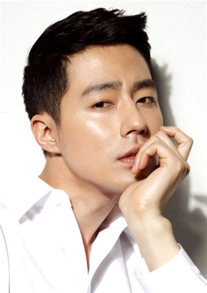 Jo In Sung's side quickly shuts down baseless 'marriage' rumors with