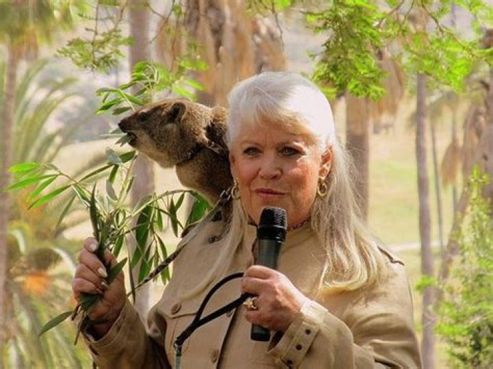 Joan Embery Alchetron, The Free Social Encyclopedia