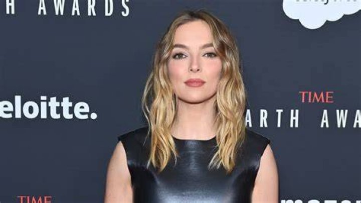 Jodie Comer Bio, Net Worth, Salary, Age, Relationship, Height, Ethnicity