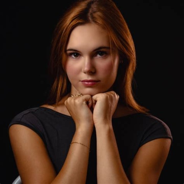 Jodie Tarasek Model, Creator, Actor theright.fit