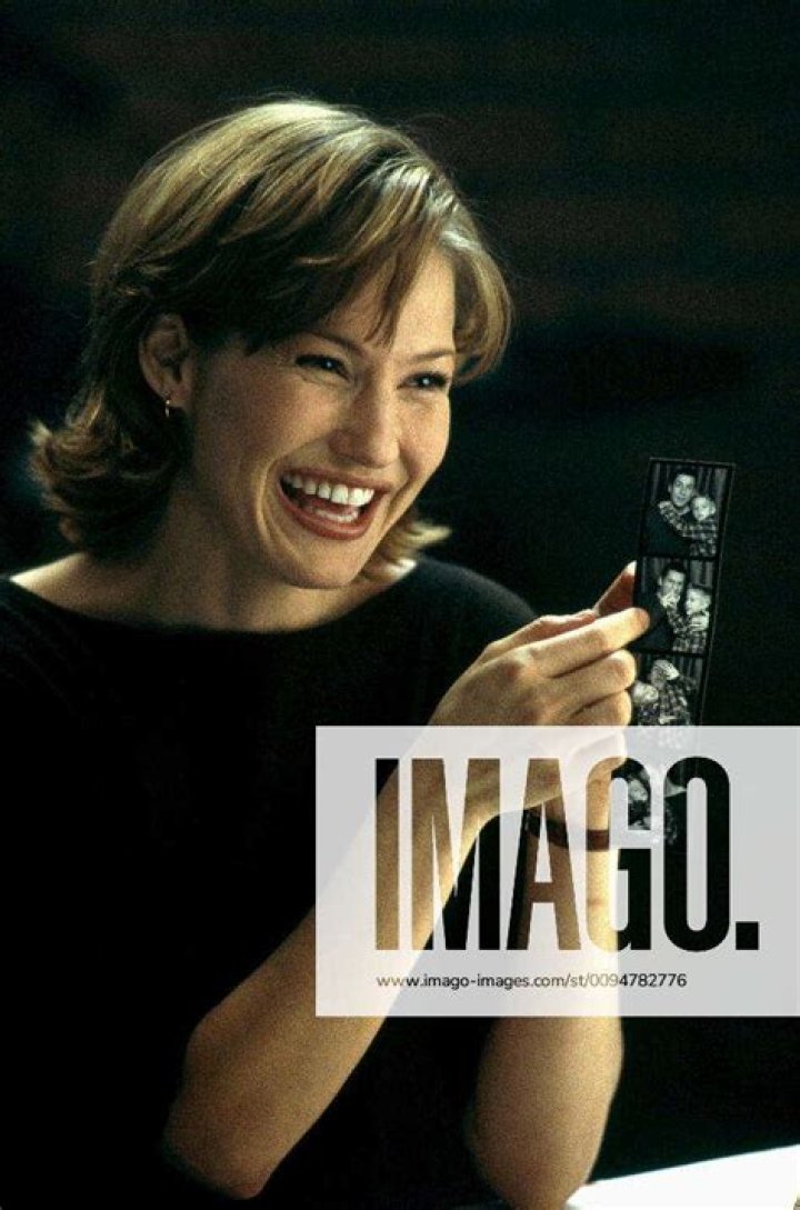 Joey Lauren Adams Characters Layla Maloney Film Big Daddy (1999