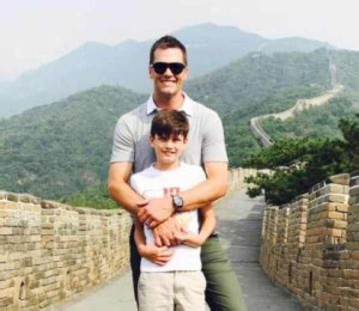 John Edward Thomas Moynahan Father, Age, Biography, Height, Net Worth