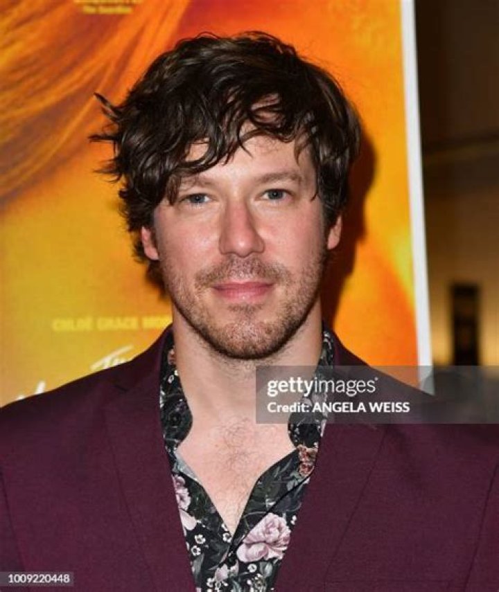 John Gallagher Jr's Net Worth Plunged in Debt