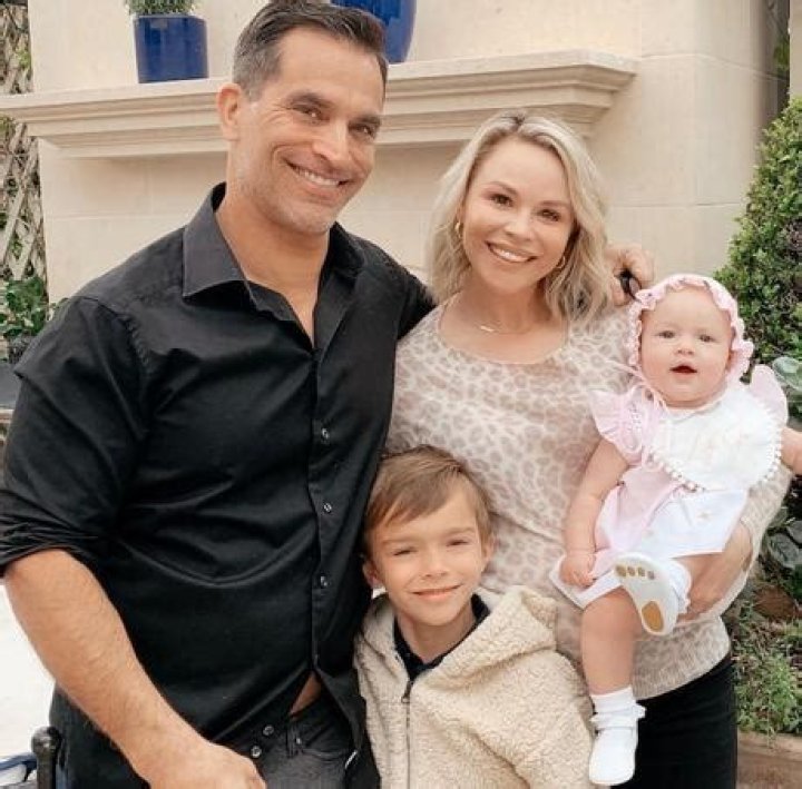 Johnathon Schaech Bio, Net Worth, Married, Spouse, Relationships