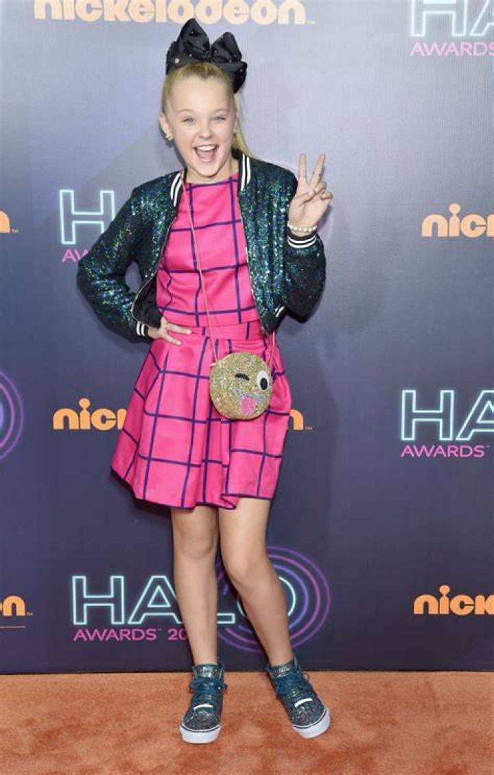 JoJo Siwa Nickelodeon HALO Awards 2016 in New York City &bull; CelebMafia