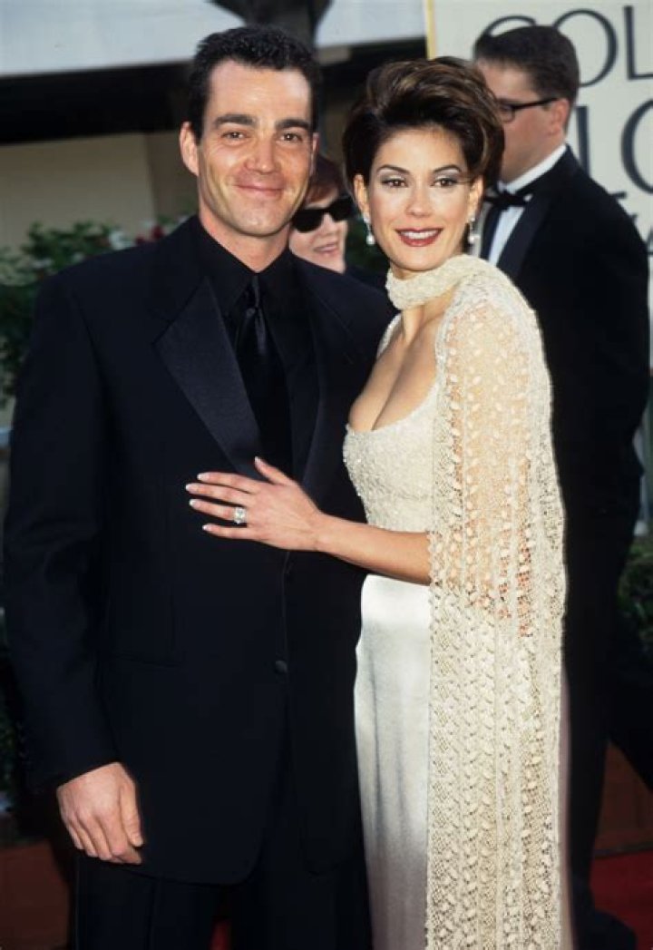 Jon Tenney and Teri Hatcher Celebrity Couples at the 1997 Golden