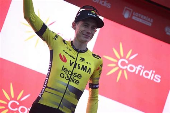 Jonas Vingegaard extends JumboVisma contract until end of 2027