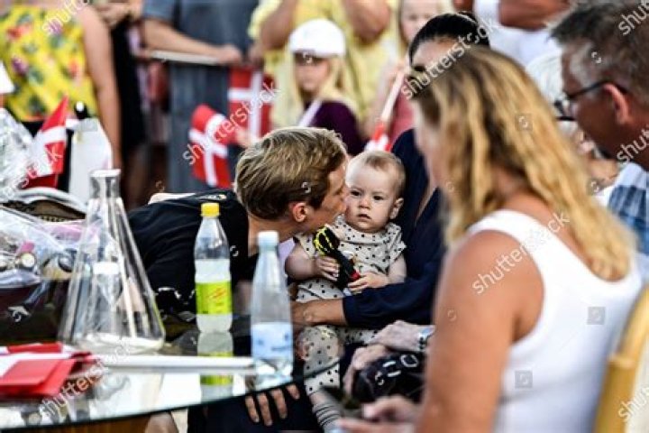 Jonas Vingegaard Kisses His Daughter Frida Editorial Stock Photo