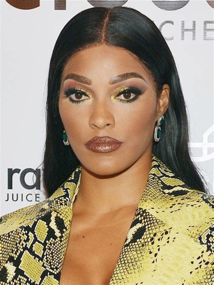 Joseline Hernandez's Net Worth (Updated 2022)