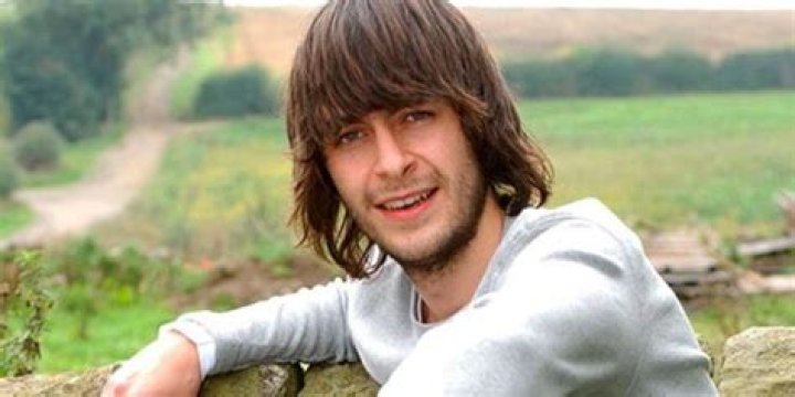 Joseph Gilgun Wallpapers Images Photos Pictures Backgrounds