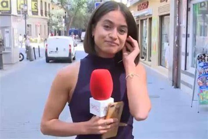 Journaliste Isa Hern&aacute;ez is de vriendin van F1coureur Carlos Sainz